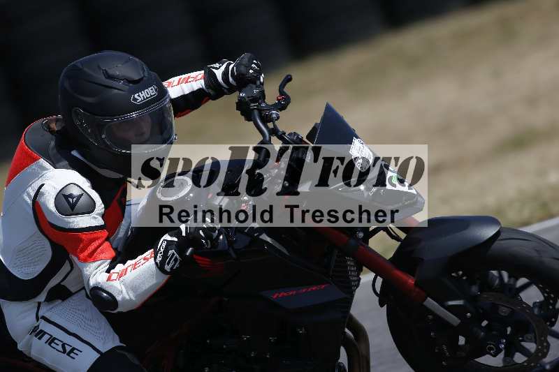 Archiv-2023/28 05.06.2023 Moto Club Anneau du Rhin/blanc-novice/38